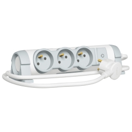LEG PŘÍVOD PRODLUŽ. 3X2P+PE 16A 230V VYPÍNAČ KABEL 1,5M (MIN.OBJ.5KS) 050071